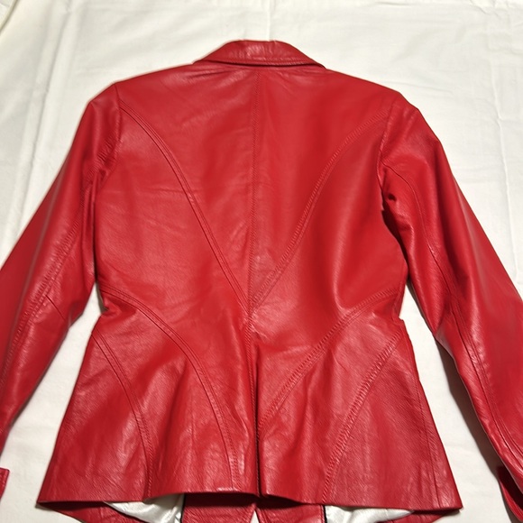 Leather fitted blazer - Picture 5 of 7